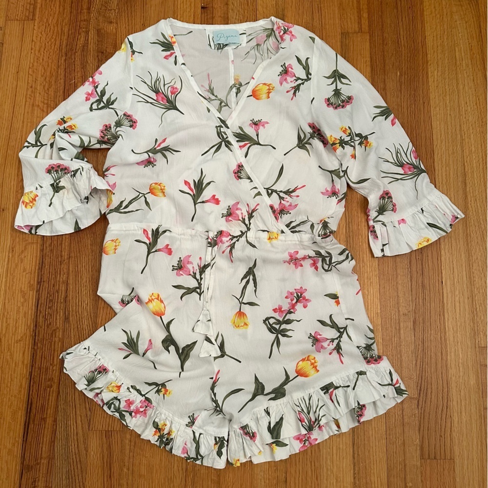 Piyama Harper White Floral Romper Size L (#2) - Picture 3 of 11